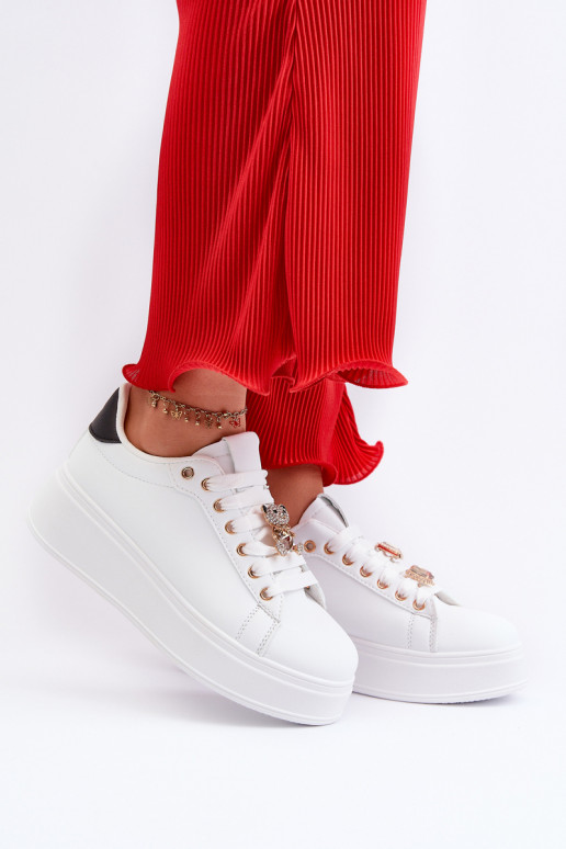 Sneakers modelio batai   su platforma  baltos spalvos Moanda