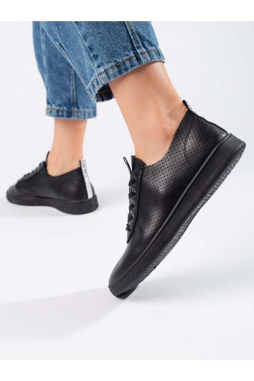 juodos spalvos   batai