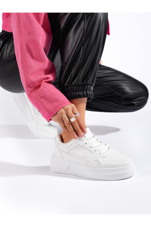 baltos spalvos  Sneakers modelio batai
