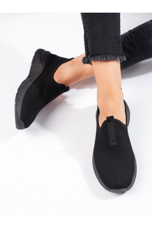 juodos spalvos tekstilės sportiniai batai